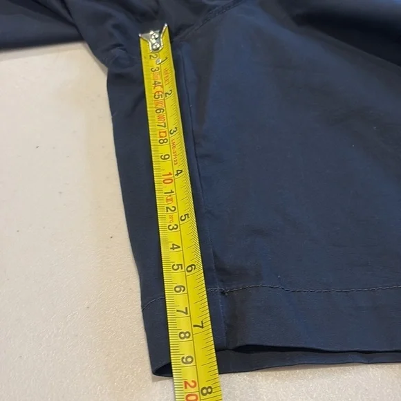 Old Navy women’s Chino shorts. Size 14T (tall). Color is navy - Picture 8 of 8